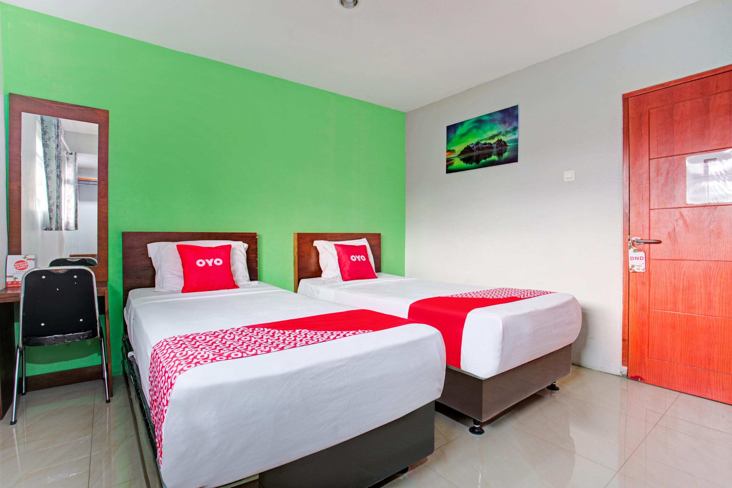 Super Oyo Collection O 3876 The Aurora Inn Lembang Kültér fotó